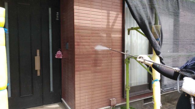 【宮崎・鹿児島地域】窯業系サイディングとスレート屋根を塗装していきます高圧洗浄洗い流し_1_確定